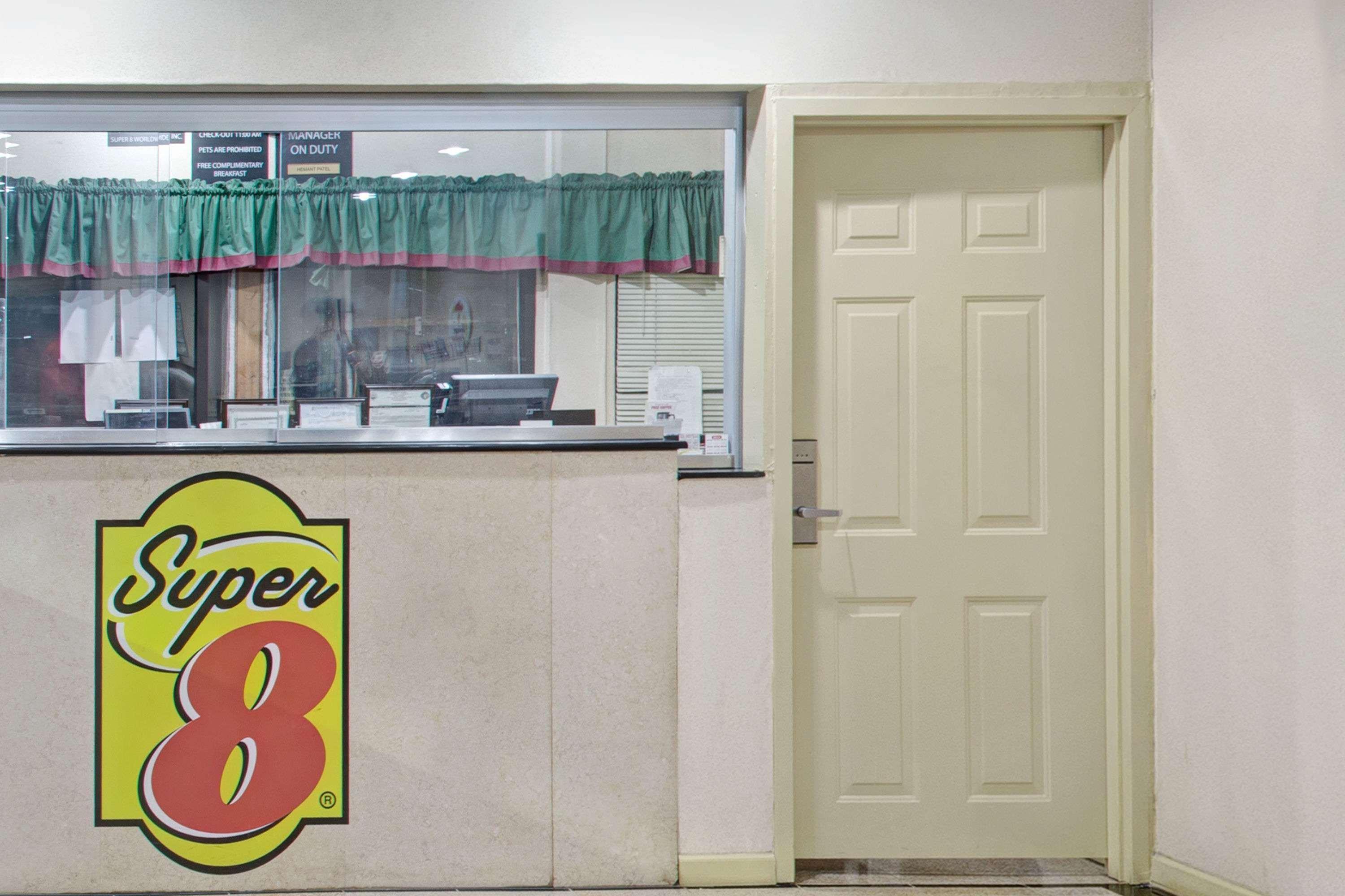 Hotel Super 8 By Wyndham Suwanee Zewnętrze zdjęcie