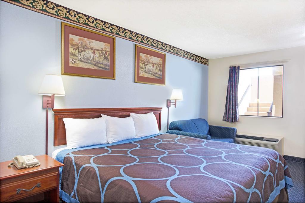 Hotel Super 8 By Wyndham Suwanee Zewnętrze zdjęcie